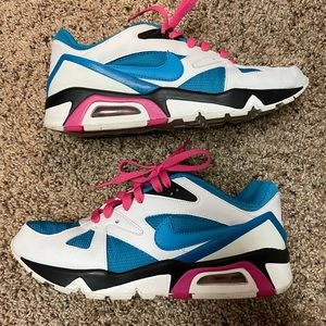 Nike men’s air structure triad ‘91-size 7